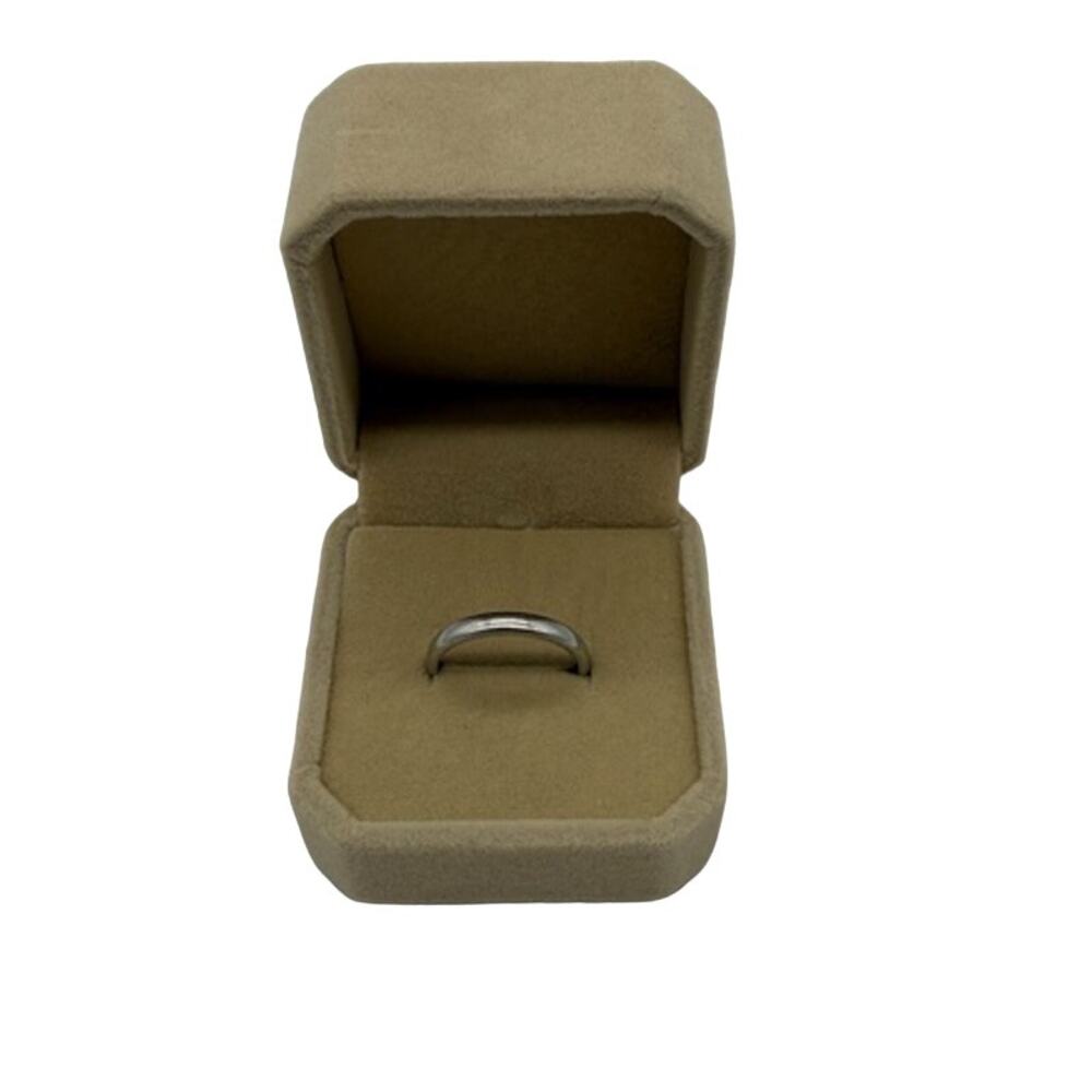 Tiffany & Co Platinum Band*Beautiful Pt950 purity*unbranded box*size 6 5/8